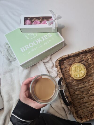 Brookies & Flores Vela Box
